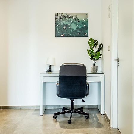 Brand New Studio Near The Beach, Gibraltár Kültér fotó
