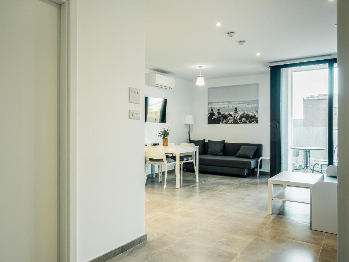 Brand New Studio Near The Beach, Gibraltár Kültér fotó